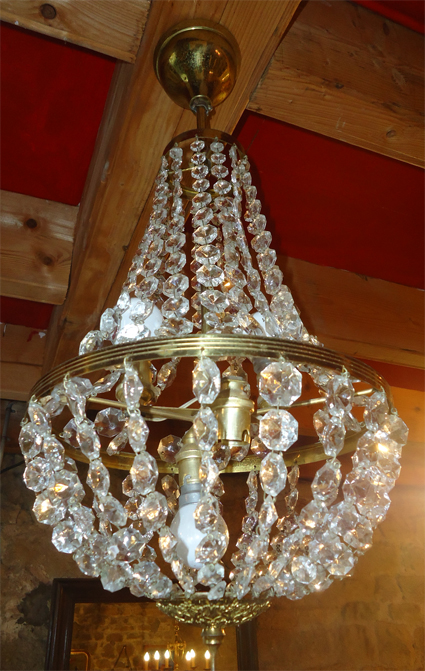 Lustre montgolfiere ancien avec pampilles de cristal Lustres désign Ancien